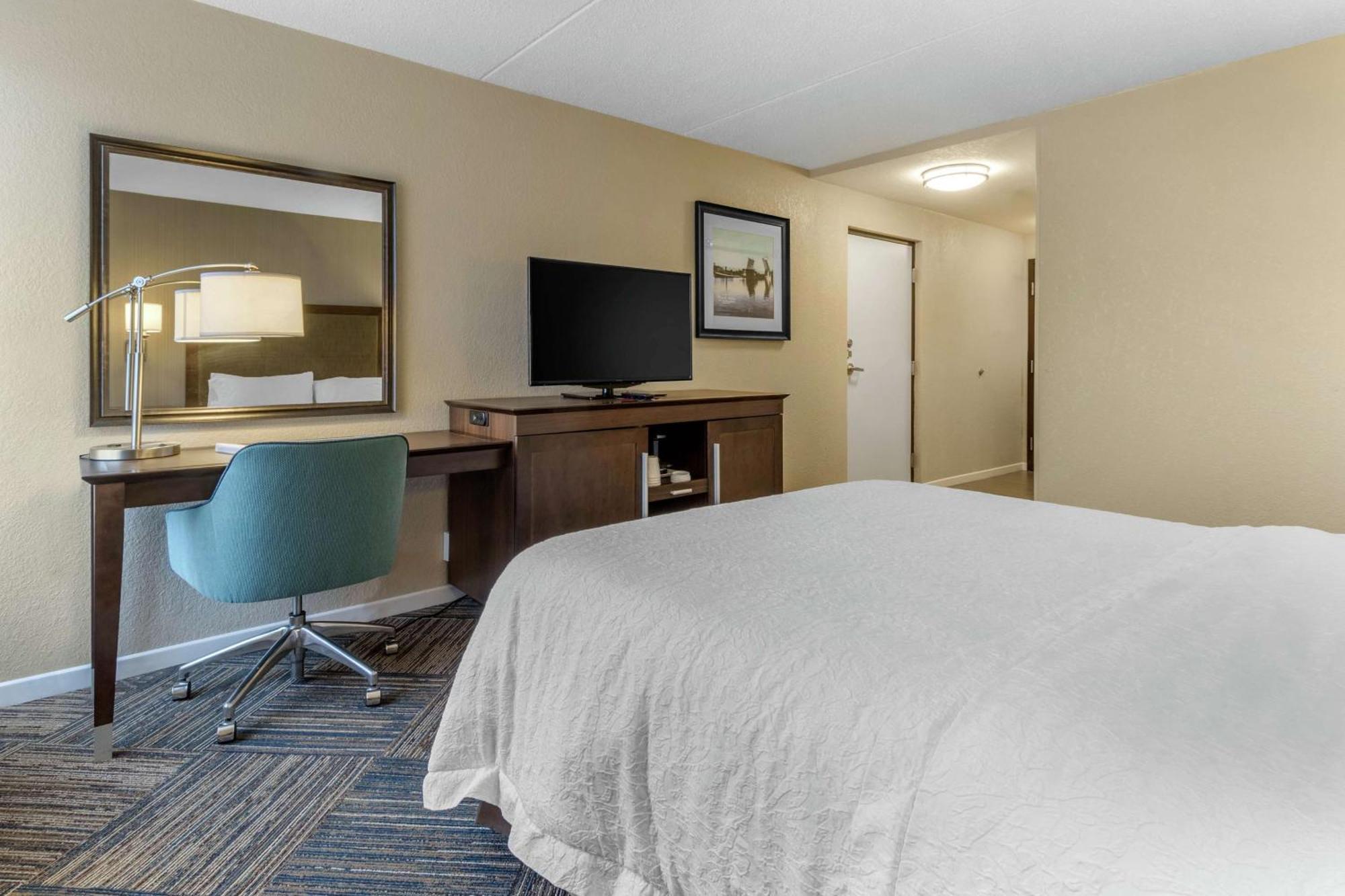 Hampton Inn Green Bay Downtown Exteriör bild