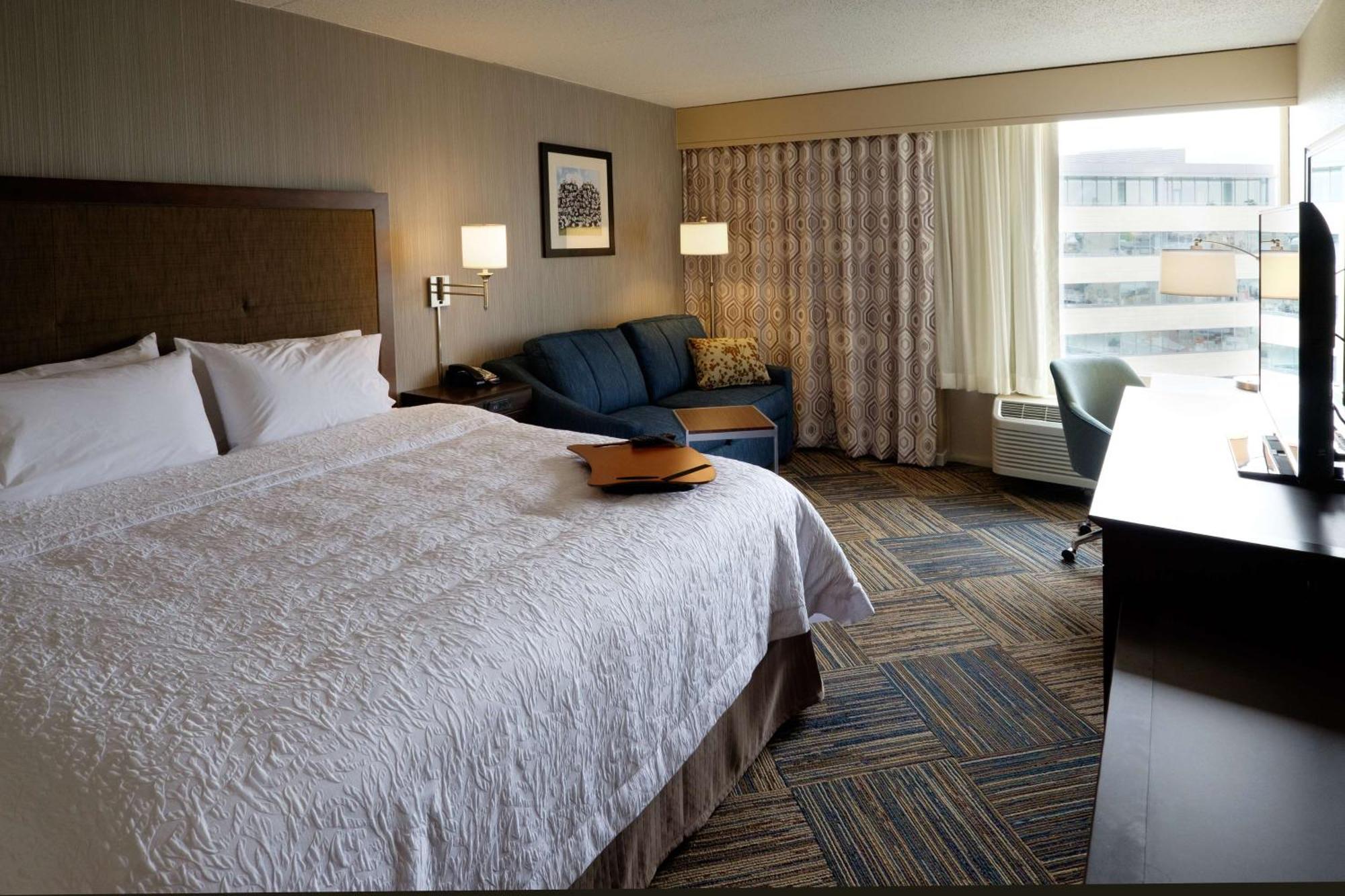 Hampton Inn Green Bay Downtown Exteriör bild