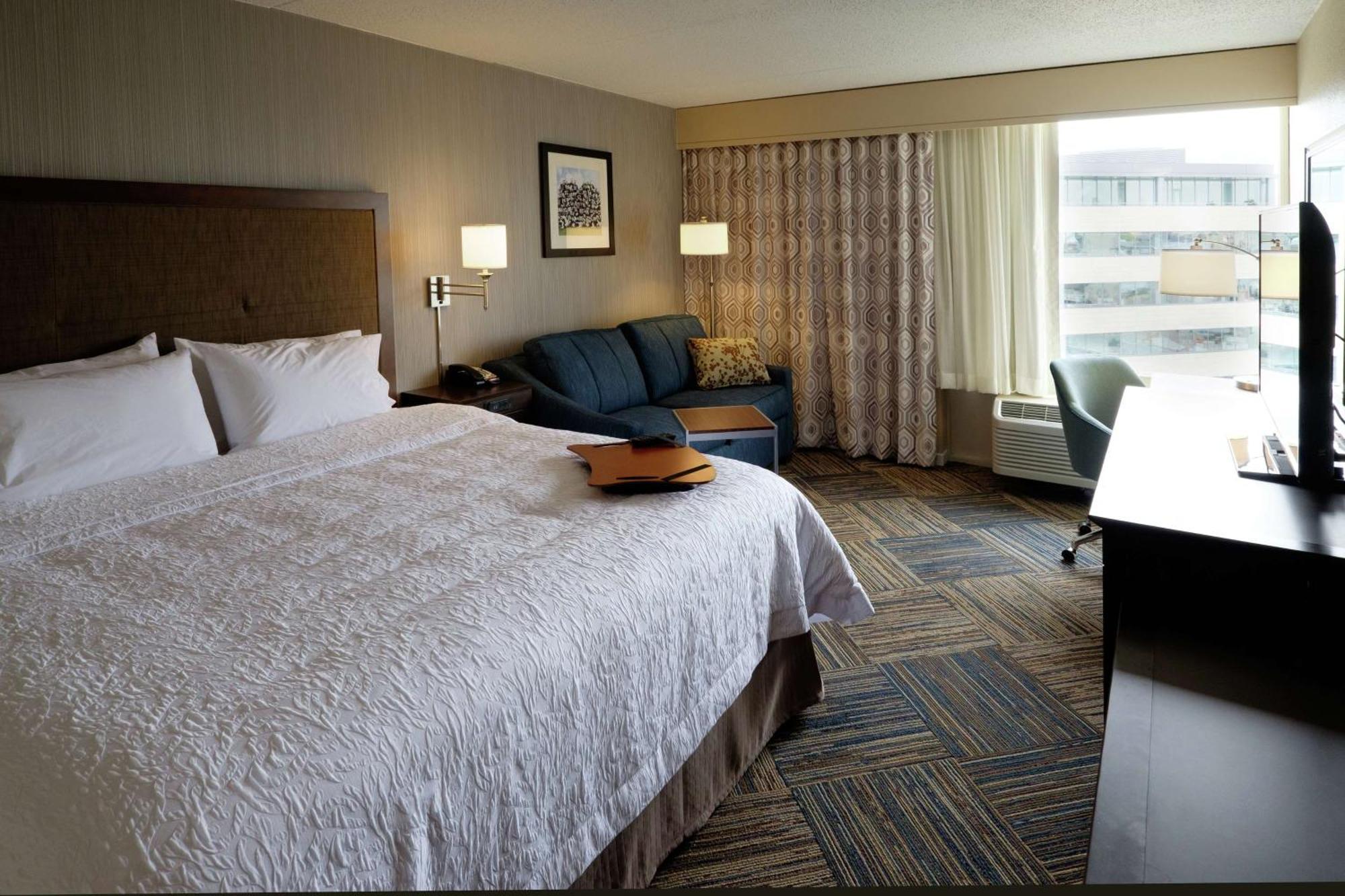 Hampton Inn Green Bay Downtown Exteriör bild